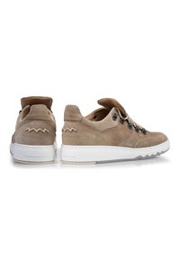 Floris van Bommel DE KUPSTER - Sneakers basse - lightbrown