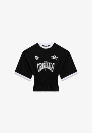 T-shirt nera corta con colletto e orlo bianchi, dettagli arricciati in vita e molteplici stampe grafiche, tra cui "ORIGINALS."