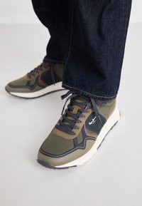 ONE M - Sneakers basse - khaki green