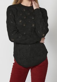 Koroshi Strickpullover - black