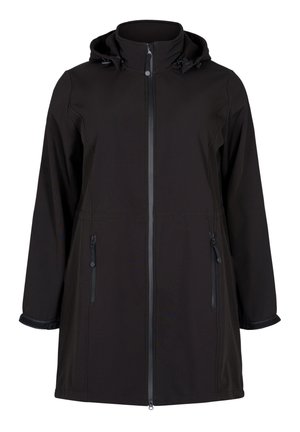 Schwarze Softshelljacke mit Kapuze, Frontreißverschluss, zwei seitlichen Reißverschlusstaschen und kontrastierenden Stoffakzenten an den Bündchen. Glatte Textur.