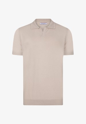Beige polo shirt met korte mouwen van zachte gebreide stof, met een geribde kraag en boorden, voorzien van een drieknoopssluiting en zonder zichtbare patronen.