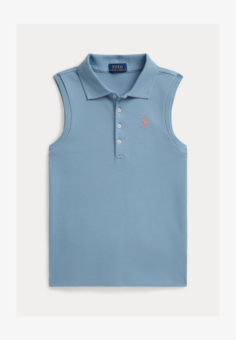 Αμάνικο ανοιχτό μπλε πόλο μπλουζάκι από υφασμένο ύφασμα, με κλασικό γιακά, τριπλό κουμπί και μικρό κεντημένο λογότυπο σε ροζ.