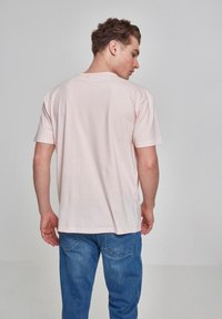 Urban Classics Tricou basic - lightrose