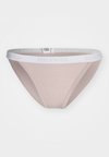 Briefs - balanced beige