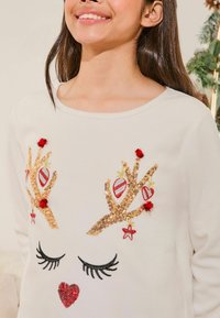 Lipsy REGULAR FIT - CHRISTMAS REINDEER SOFT SET - Pyjamas - cream