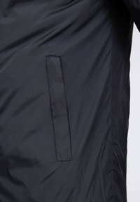 Non sélectionné, noir