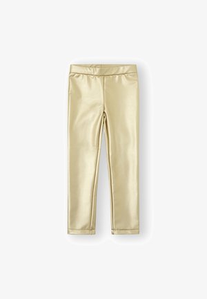 Leggings metálicos dorados confeccionados con una tela suave y elástica. Presentan una cinturilla ancha y un diseño ajustado, con un acabado brillante y elegante.