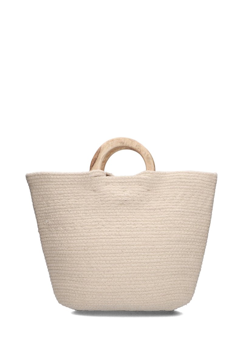 Beige geweven tote bag met een gestructureerd oppervlak, voorzien van een ronde houten handgreep en een gestroomlijnde vorm. Geen externe zakken of versieringen.