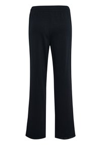 Svarta bomullsbyxor med vida ben, utrustade med elastisk midja och slät textur. Inga dekorativa detaljer eller mönster.