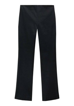 Pantaloni neri realizzati in un tessuto liscio con un design a gamba svasata, dotati di una cintura piatta e senza tasche o abbellimenti visibili.