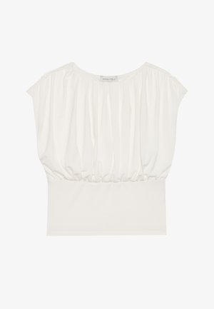 Fehér, rövid fazonú, puha anyagból készült top, pliszírozott dizájnnal, rövid ujjakkal és ráncolt aljjal, amely testhezálló sziluettet ad.