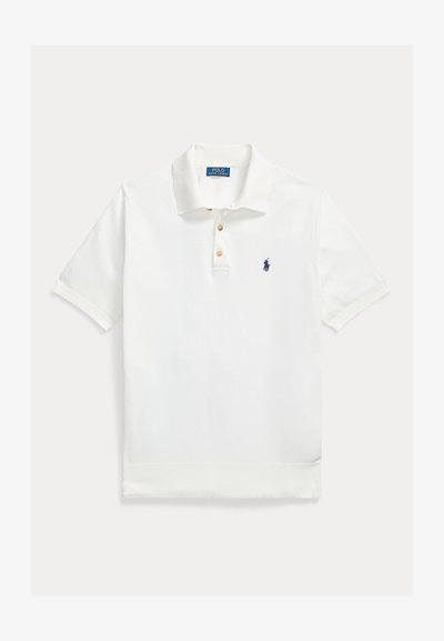 Λευκό κοντομάνικο πουκάμισο Polo Ralph Lauren με γιακά, τρία κουμπιά και μικρό κεντημένο λογότυπο παίκτη πόλο σε σκούρο μπλε στο στήθος.