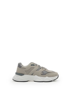 Zapatillas - gris
