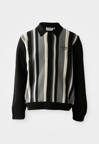 Cardigan nero con strisce verticali multicolori in grigio, bianco e nero. Caratterizzato da chiusura con bottoni e logo ricamato sul petto.