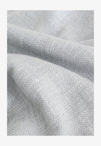 Unselected, grey
