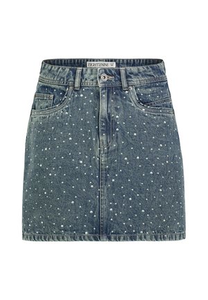 Blauer Jeans-Minirock mit Fronttaschen und Gürtelschlaufen, der mit kleinen weißen Polka-Dots überall verziert ist.