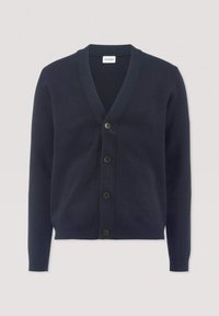 Marineblauer Cardigan mit V-Ausschnitt, langen Ärmeln und fünf braunen Knöpfen auf der Vorderseite. Hergestellt aus Strickstoff mit einer glatten Textur.