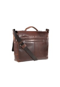 Brązowa skórzana torba typu messenger o płaskim designie, z uchwytem górnym i odłączanym paskiem na ramię. Posiada przednie kieszenie i gładką teksturę.