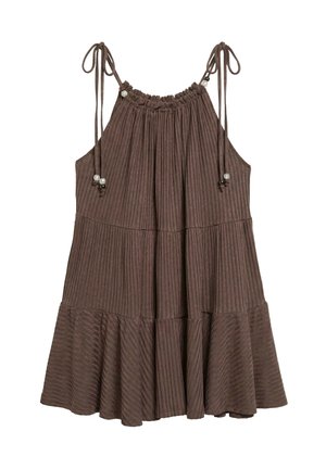 Robe marron côtelée sans manches avec jupe à volants et bretelles ajustables ornées de petites perles.