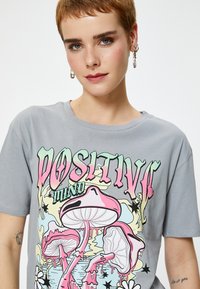 Koton Camiseta estampada - grey