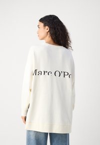 Marc O'Polo ROUND NECK - Mikina - creamy white