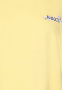 Roxy MOONLIGHT SUNSET B - Print T-shirt - yellow