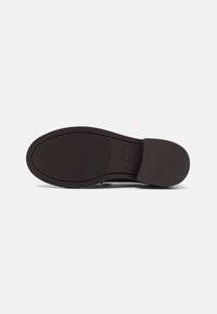 JOOP! UNICO TORI  - Chaussons - brown