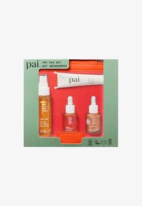 Pai Skincare - TRY PAI KIT
 CLEANSING OIL
 SOOTHING MOISTURIZER 
 BRONZING DROPS 
 REJUVENATING OVERNIGHT FACE OIL - Huidverzorgingsset - - Miniatuurafbeelding 1