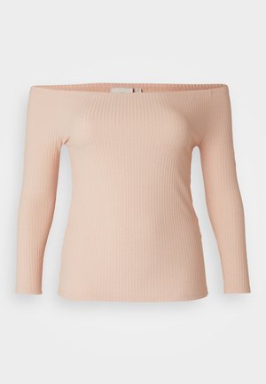 Top roz deschis, fără umeri, din țesătură ribbed, cu mâneci lungi și un design mulat. Textură netedă, cu cusături minime.