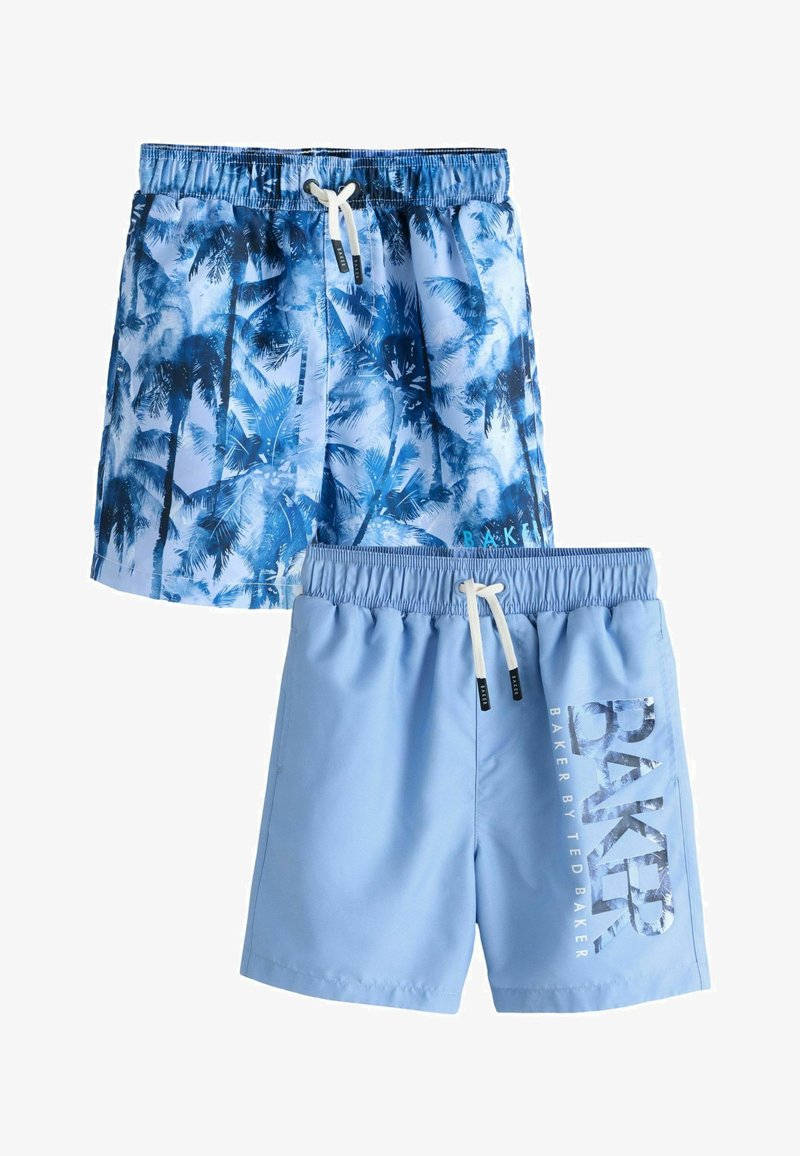 Dos pares de pantalones cortos de baño: uno con un estampado de palmeras azules y el otro en azul claro sólido con un logo; ambos tienen cintura elástica y cordones ajustables.