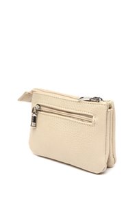 Bežna usnjena torbica z zadrgo, z dvema predeloma, teksturirano površino in majhno srebrno zadrgo. Kompaktna, pravokotna oblika.