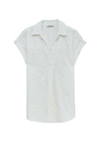 Blusa corta de manga corta blanca con bordado floral, cuello tipo camisa, fit relajado, dobladillo recto y lados ligeramente entallados.