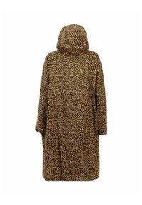 Leopardprint jas met een capuchon, oversized pasvorm, zachte textuur en een mix van bruine en zwarte kleuren door de stof.