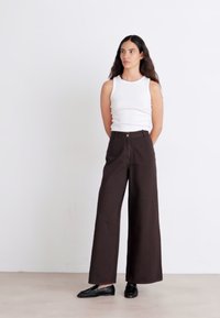 sessùn DALT - Wide Leg - coffea