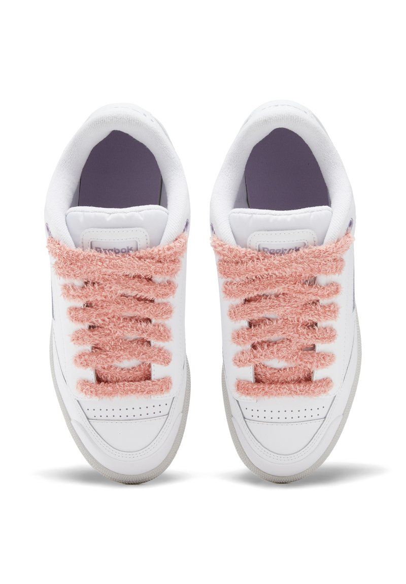 Reebok Classic CLUB C BULC - Tenisky - white/mauve