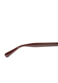 Brązowy zespół okularowy z gładką powierzchnią, z delikatnym wygięciem i oznaczeniem "CE". Cienki, minimalistyczny design odpowiedni do różnych oprawek.