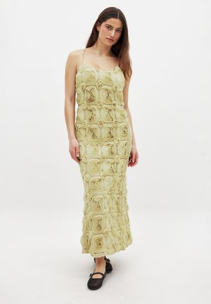 SLIP - Iltapuku - pear green