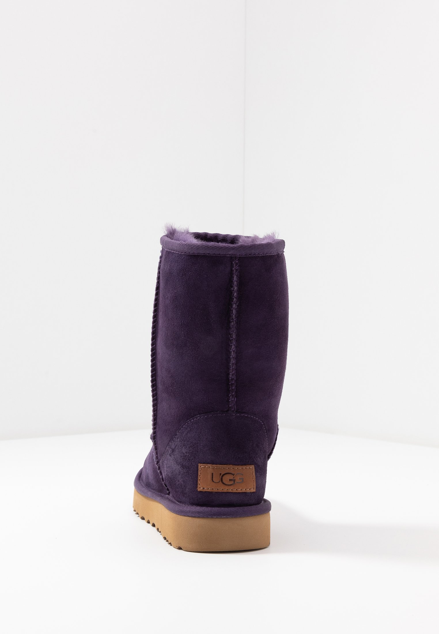 UGG CLASSIC SHORT Korte laarzen nightshade Zalando.nl UGG Australia ® classic short II dames laarzen nightshade