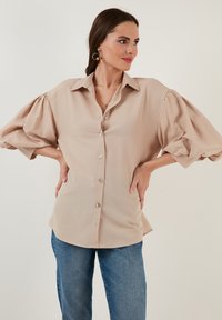 LELA LOOSE FIT - Overhemdblouse - stone