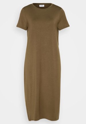 Robe marron à manches courtes, longueur genou, col rond, coupe droite et design simple sur fond uni.