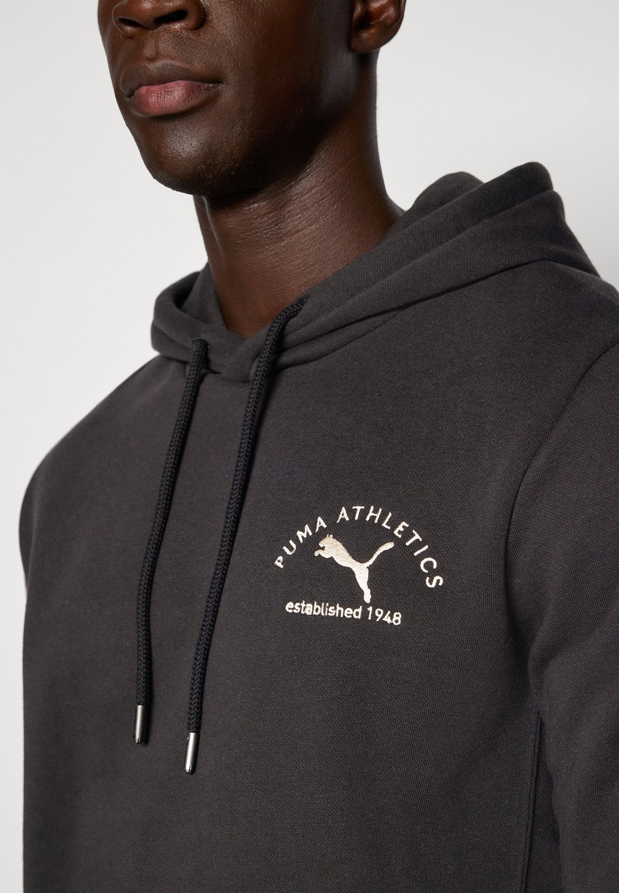 CLASS GRAPHIC HOODIE