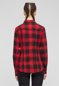 Brandit FLANELL - Button-down blouse - red black