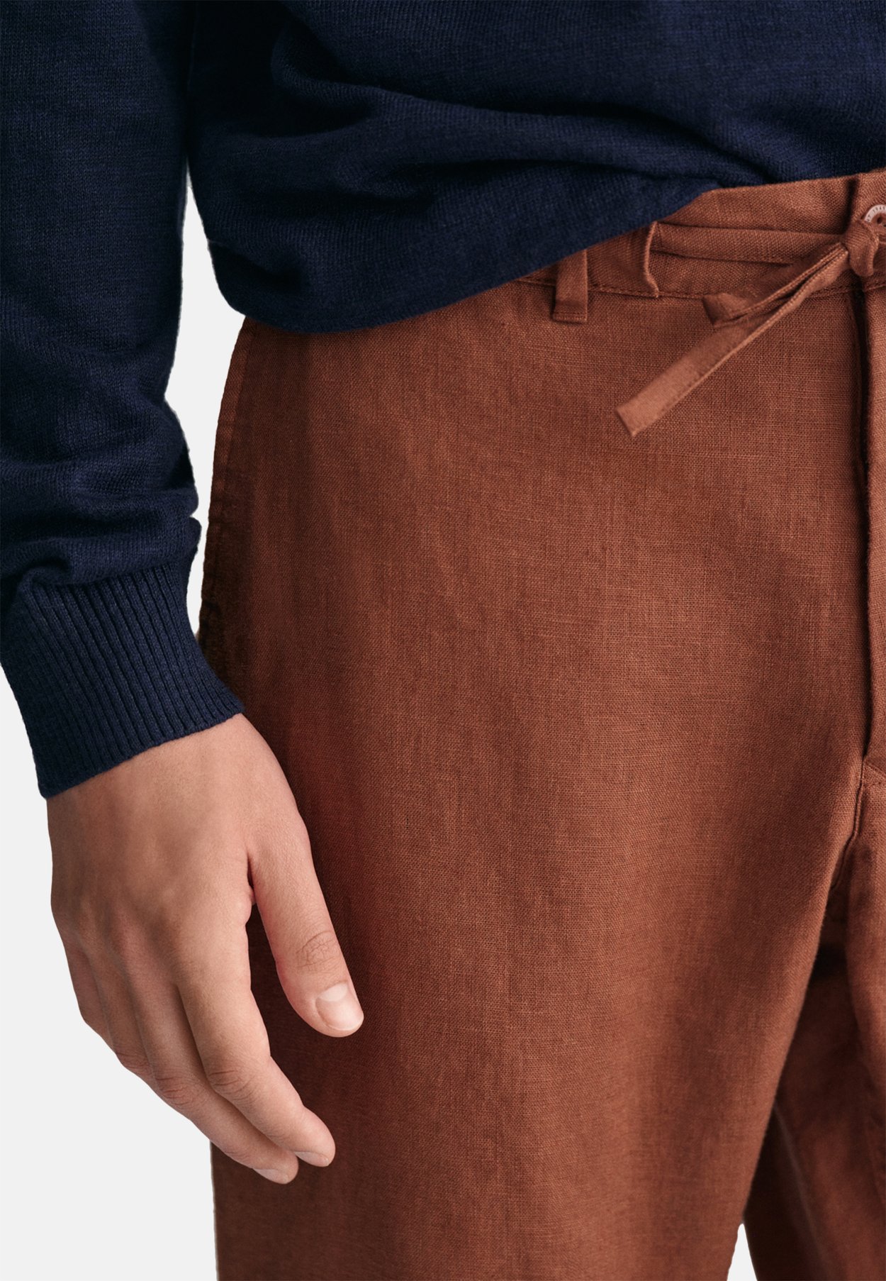 RELAXED FIT