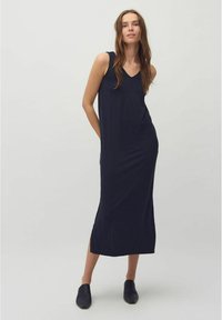 TESLEE-M - Vardagsklänning - black