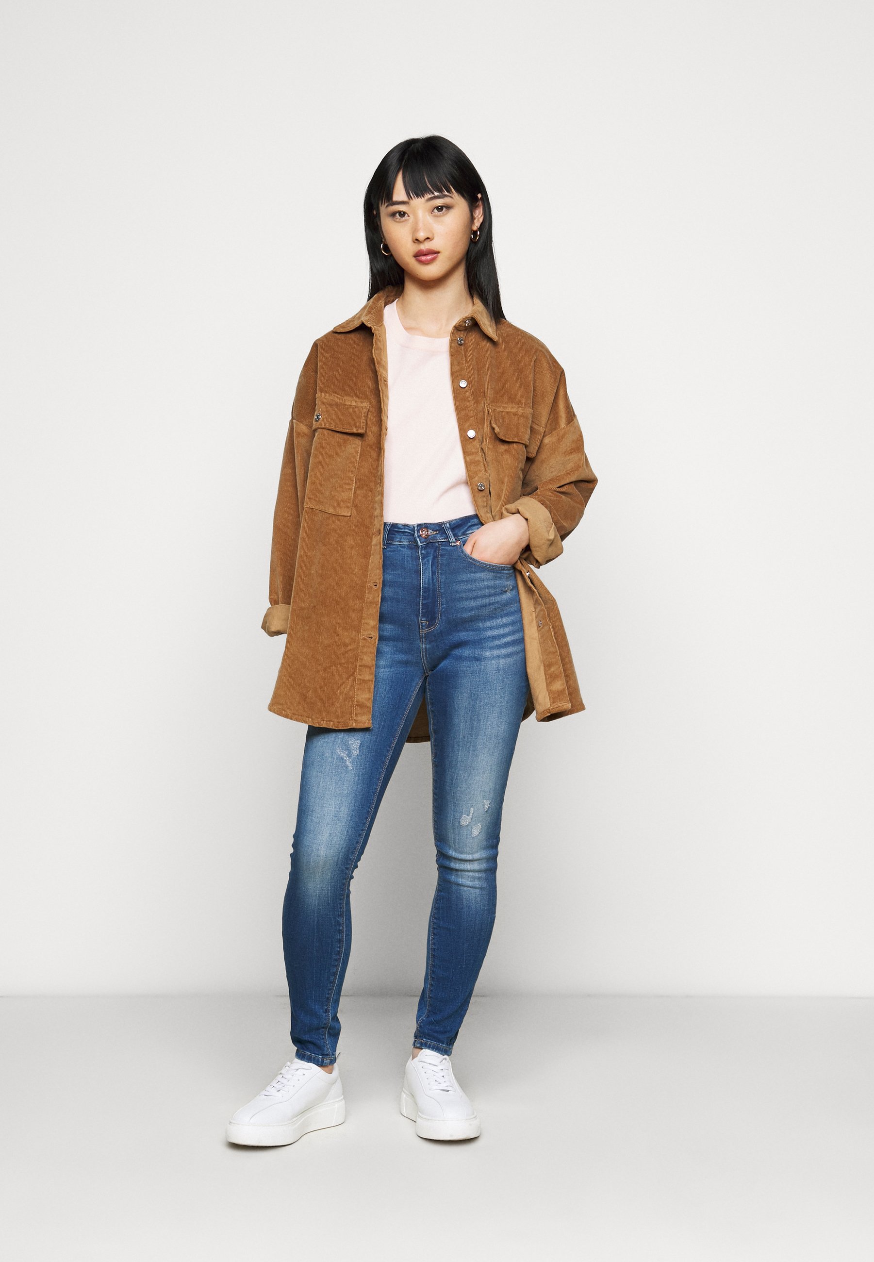 ONLY Petite ONLFPAOLA DESTROY PETITE - Jeans Skinny Fit - medium blue denim/blu  denim - Zalando.it