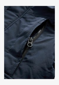 Wybrany, navy