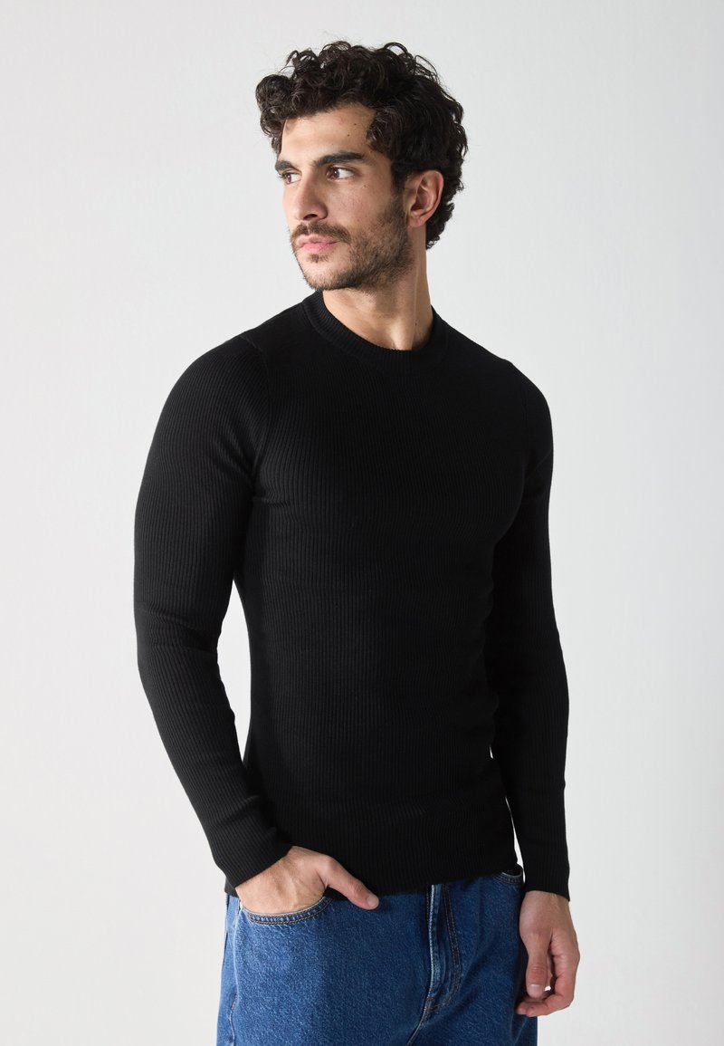 Pier One Neule - black