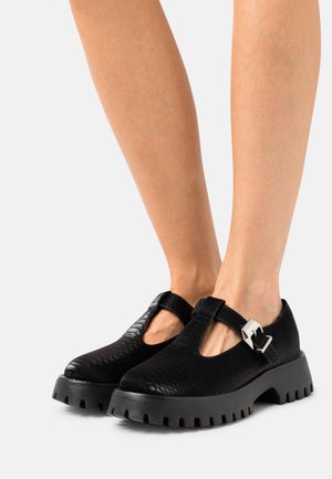 AMELYA - Slippers - black