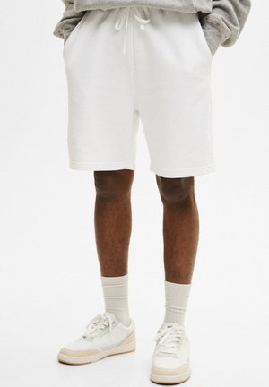 BASIC - Shorts - white